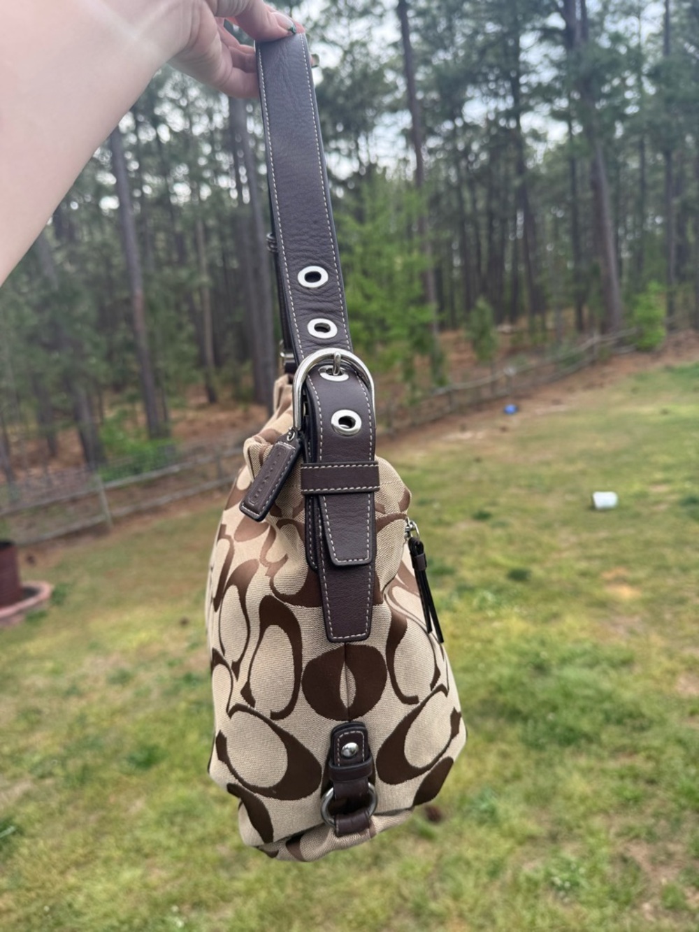 Coach Signature Canvas Shoulder Bag in Khaki and Brown - Picture 4 of 7